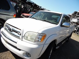 2005 TOYOTA TUNDRA SR5 WHITE DOUBLE CAB 4.7L AT 2WD Z18148 